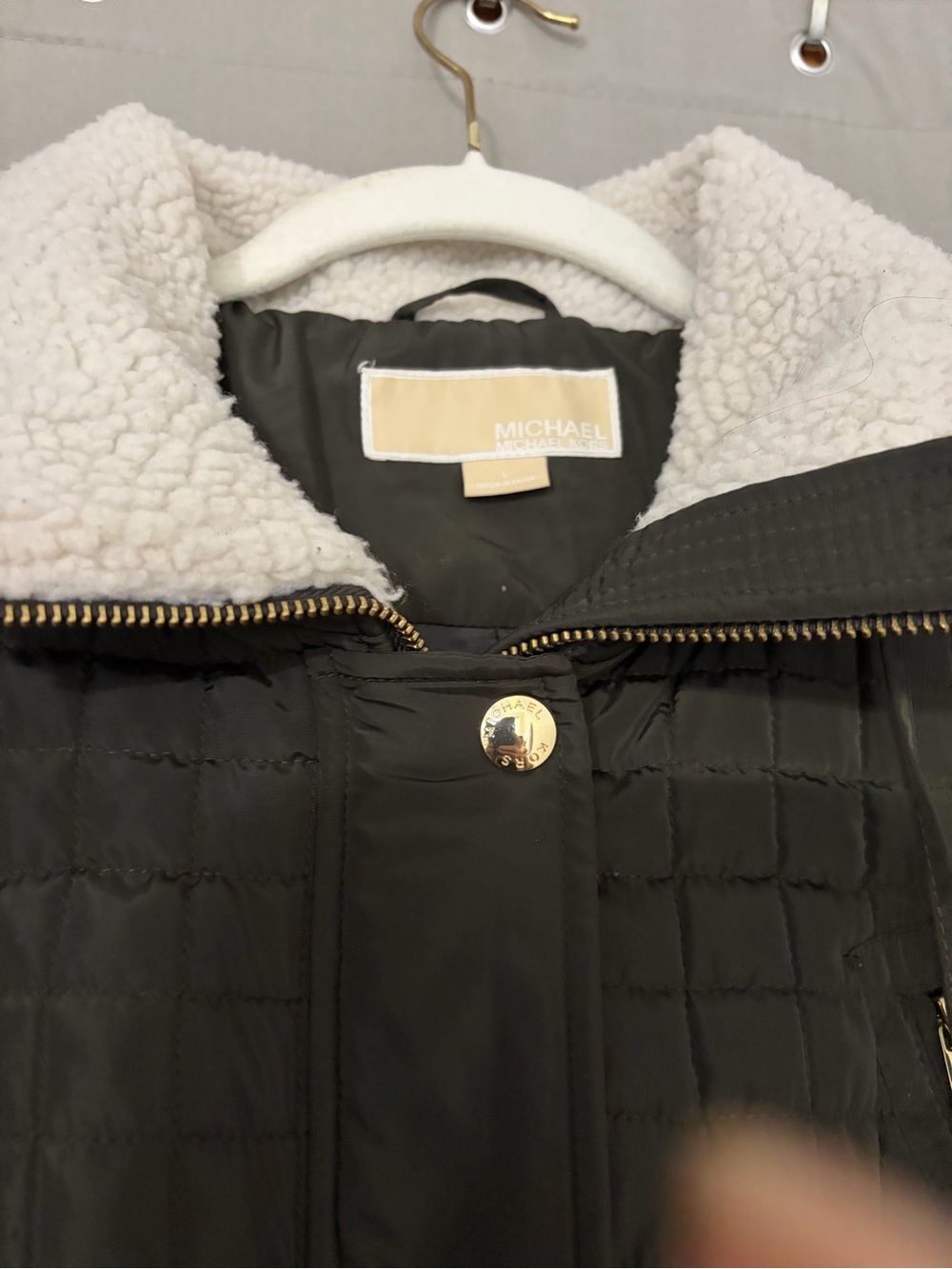 Women’s Jacket - Picture 2 of 3
